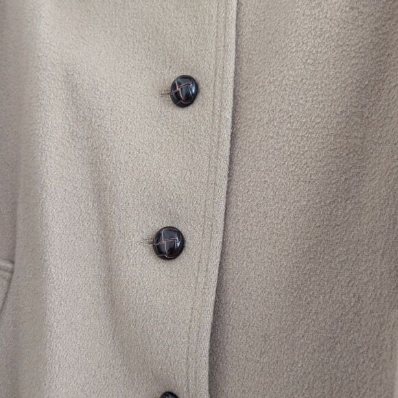 Wellington Fashions Women's Large Tan Wool Vintage Pea Coat Made in USA - Picture 3 of 7